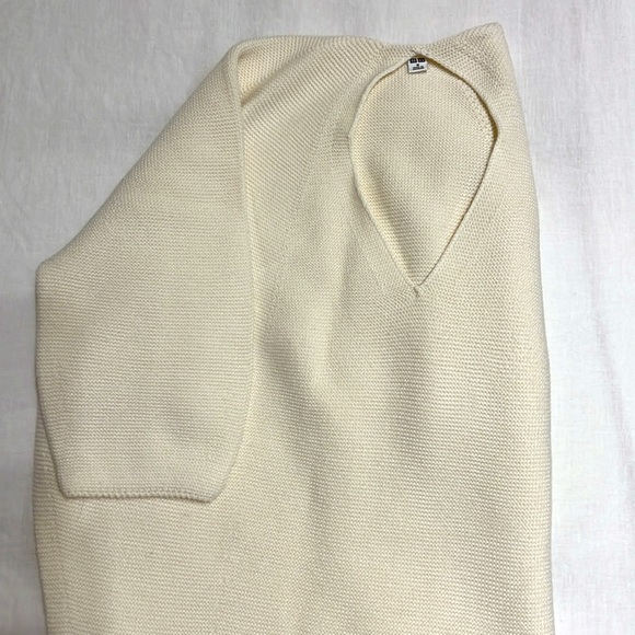 Uniqlo knit sweter off white/beige, fits at waist; - Picture 3 of 3